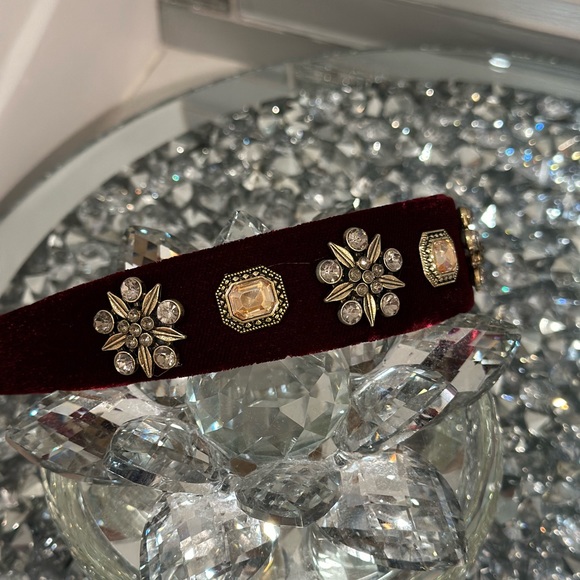 Burgundy velvet jeweled headband new - Picture 6 of 7